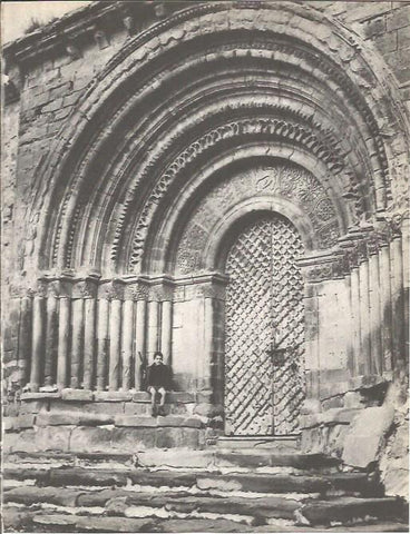 LAMINA V00312: Portada iglesia Mare de Deu del Castell, Lerida
