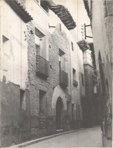 LAMINA V00339: Casas tipicas en Bellver de Cinca, Huesca