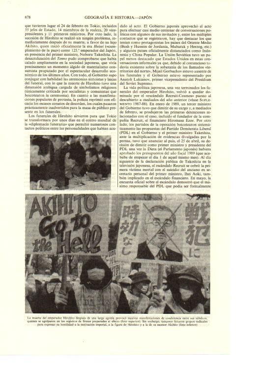 LAMINA ESPASA 38709: Manifestacion por la muerte del emperador Hirohito de Japon