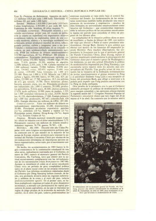 LAMINA ESPASA 38677: Concentracion de estudiantes en Pekin el abril de 1989