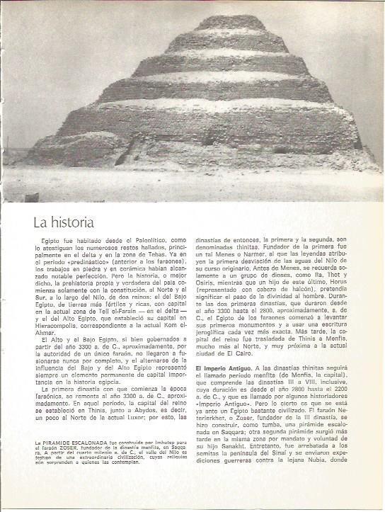LAMINA V01627: Vistas piramide escalonada por Imhotep para el faraon Zoser
