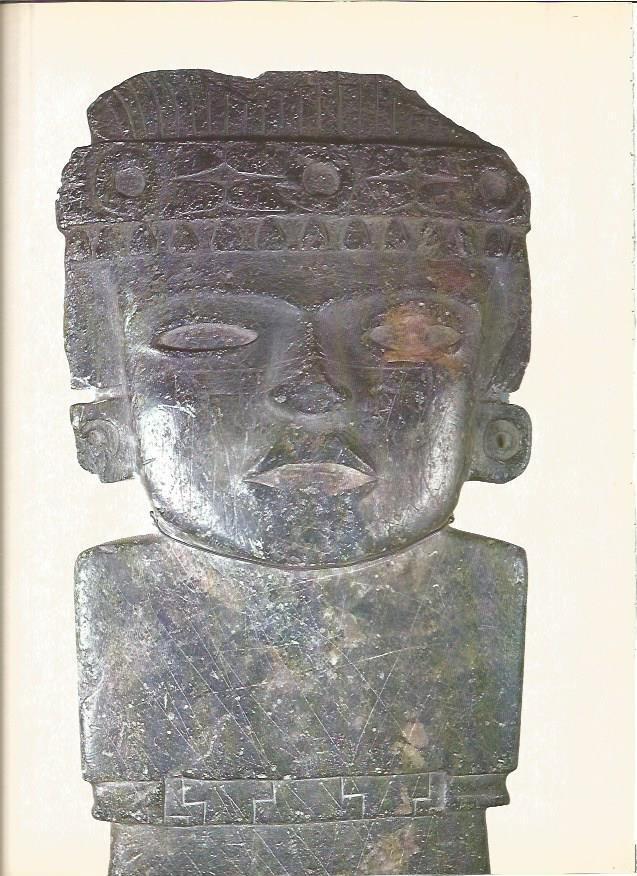 LAMINA V01228: Escultura tolteca de Teotihuacan, Mejico