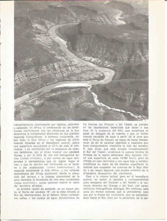 LAMINA V01561: Vista aerea del curso del Nilo Azul