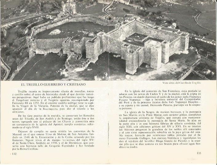 LAMINA V02072: Caceres. Vista aerea del Castillo de Trujillo