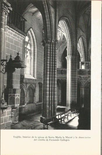 LAMINA V02073: Caceres. Interior iglesia de Santa Maria la Mayor en Trujillo