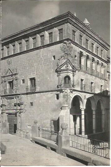 LAMINA V02075: Caceres. Palacio de los Vargas y Carvajal en Trujillo