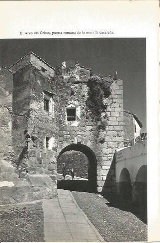 LAMINA V02027: Caceres. Arco del Cristo de la muralla cacereña