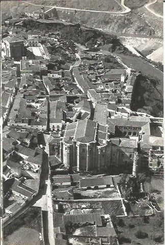 LAMINA V02032: Caceres. Vista aerea del Conventual, San Benito de Alcantara