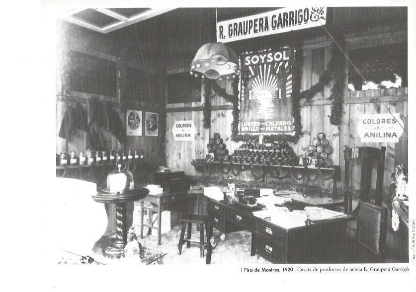 LAMINA V02365: I Fira de Mostres 1920. Estand La Industria Lechera