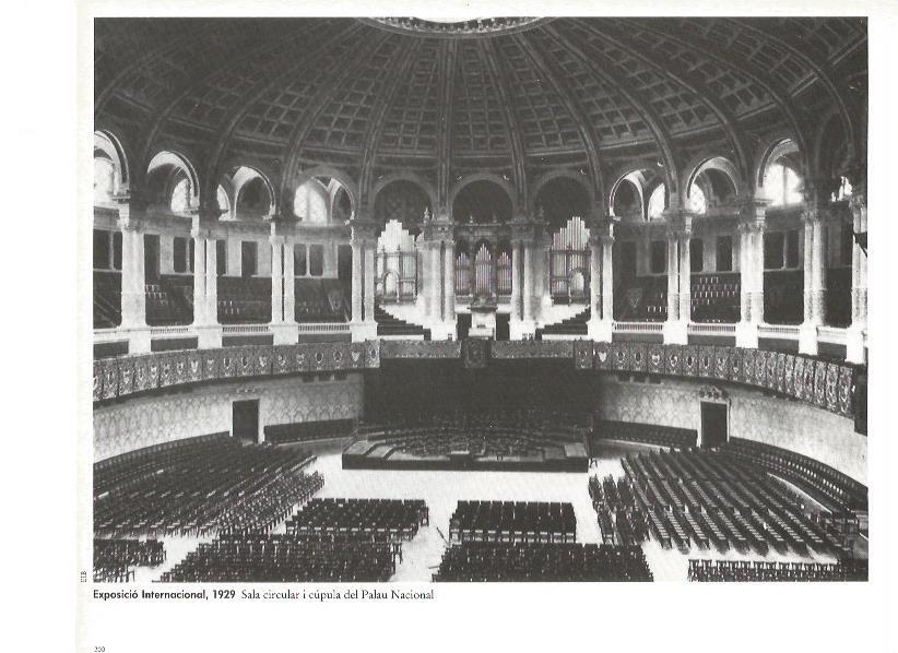 LAMINA V02428: Exposicio Internacional 1929. Sala y cupula del Palau Nacional