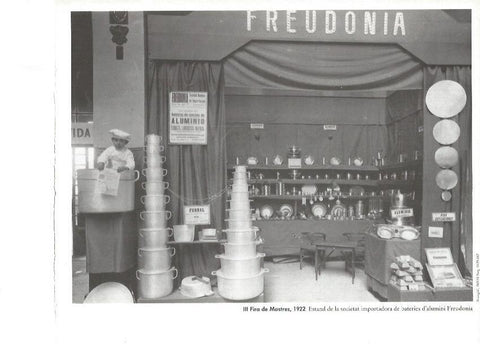 LAMINA V02381: III Fira de Mostres 1922. Estand Freudonia