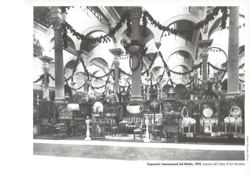 LAMINA V02394:: Exposicio Internacional del Moble 1923. Interior del Palacio de Arte Moderno
