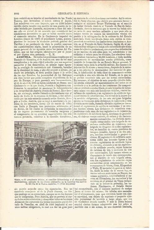 LAMINA V03763: Miklas, Schuschnigg y Starhemberg en el dia de la Nueva Austria