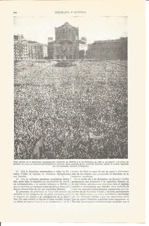 LAMINA V03971: Vista de la manifestación en plaza de Oriente el 9 diciembre 1946