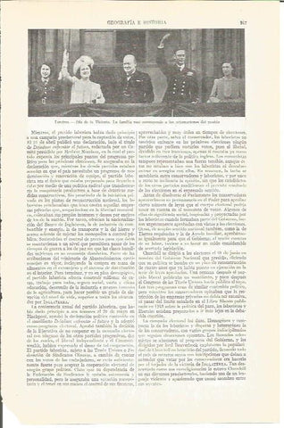 LAMINA V04003: La familia real en Londres saludando en el Dia de la Victoria