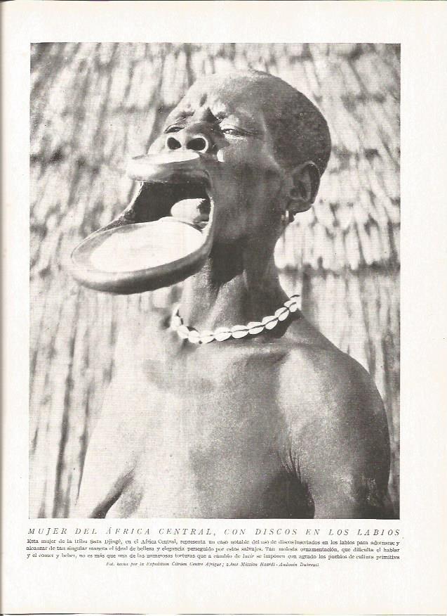 LAMINA V06453: Mujer del Africa Central con discos en los labios