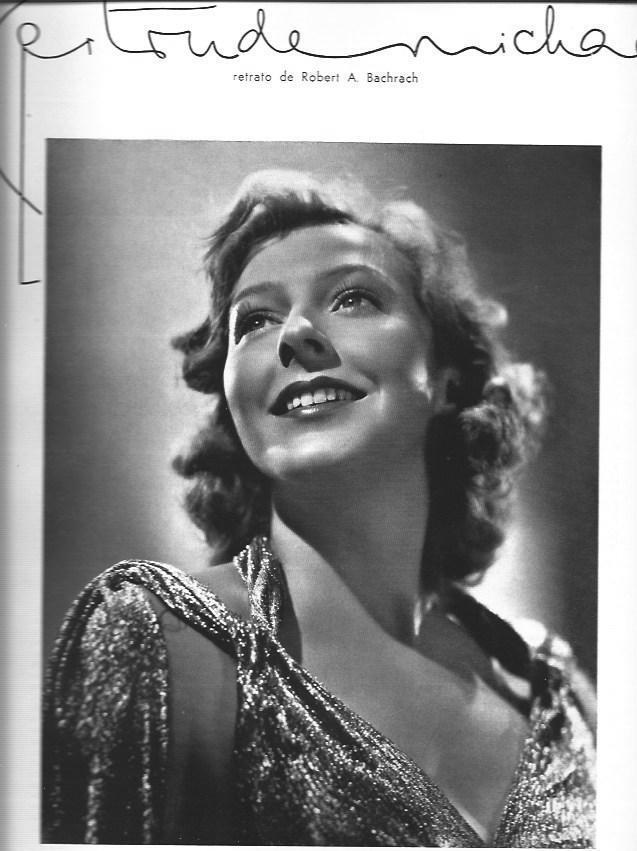 LAMINA 29955: Gertrude Michel, fotografia de Robert A. Bachrach