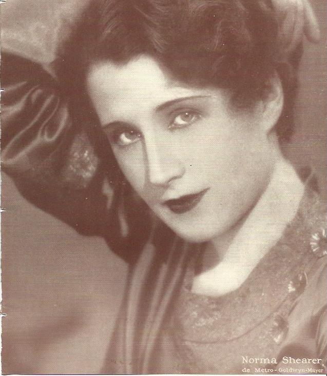 LAMINA 29619: Norma Shearer, estrella de Metro Goldwyn Mayer