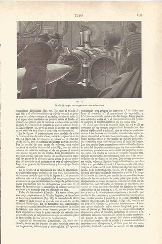LAMINA V06671: Cargando un torpedo en un submarino