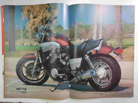Revista: Moto1 mensuel num 31 septembre 85 - Spender double historique. 