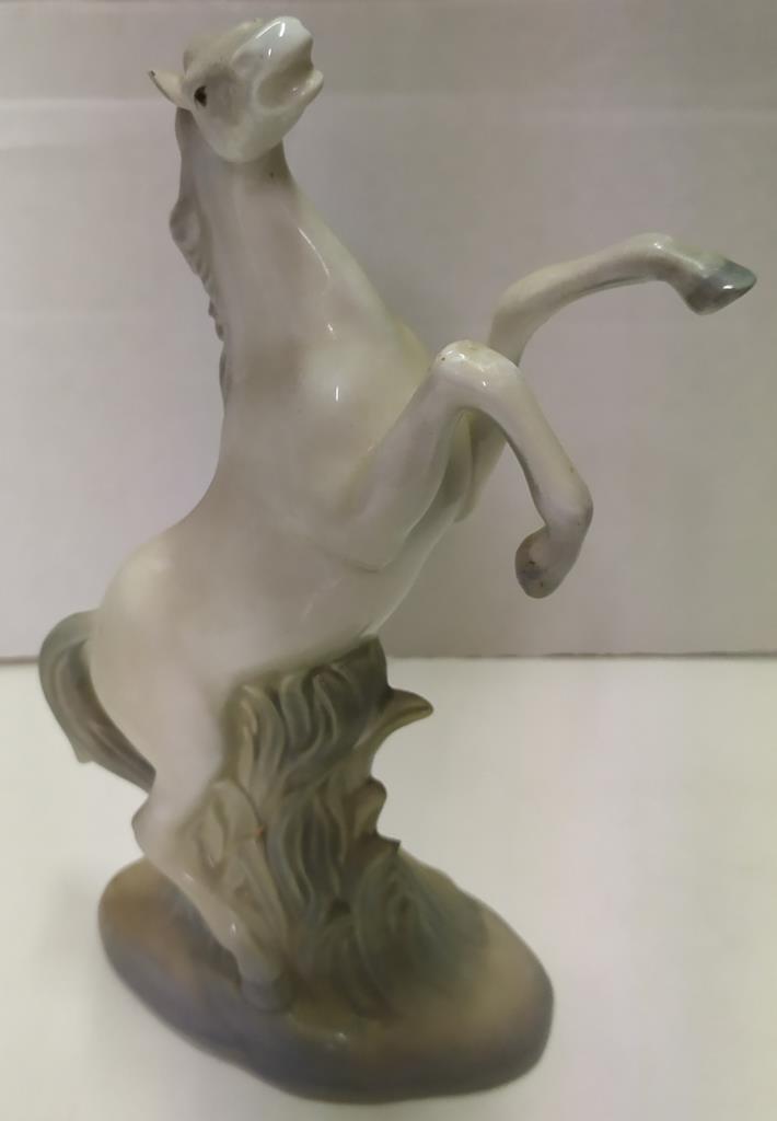 Figura: Caballo grande 1