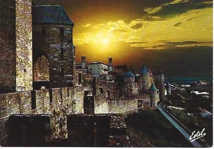 POSTAL L00471: Panoramica de Carcassonne, Francia