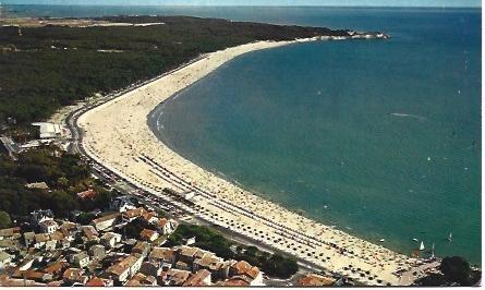 POSTAL L00516: Vista aerea de la playa de Saint Georges de Didonne