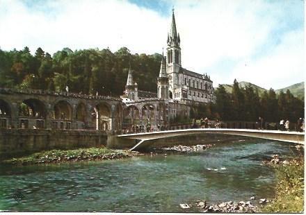POSTAL L00503: Lourdes, Francia