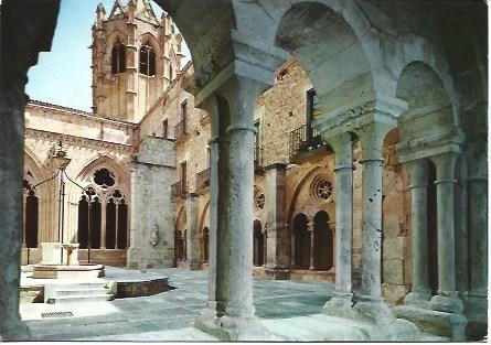POSTAL L00354: Vista del claustro del Monasterio de Vallbona, Lleida