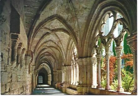 POSTAL L00366: Claustro gotico del Monasterio de Poblet