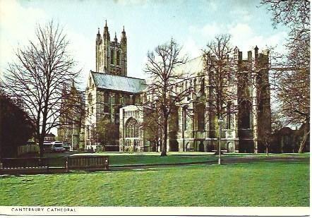POSTAL L00430: La catedral de Canterbury desde el Sudeste