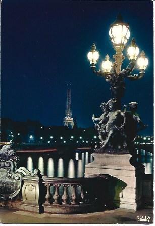 POSTAL L00650: Puente de Alejandro III en Paris, de noche