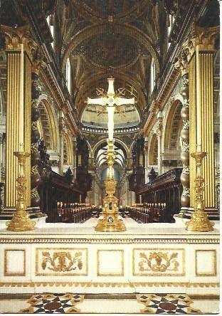 POSTAL L00663: Nave central de la Catedral de Londres