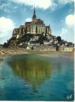 POSTAL L00669: Mont Saint Michel en Normandia, Francia