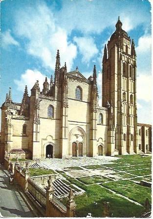 POSTAL L00609: Vista general de la Catedral de Segovia