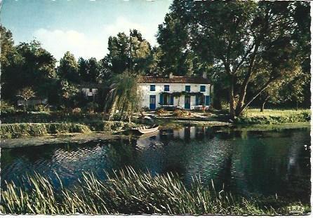 POSTAL L00132: Casas de campo en Francia