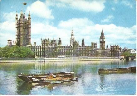 POSTAL L00010: Parlamento de Londres y rio Thames