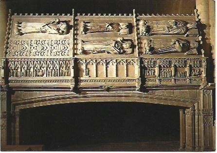 POSTAL L00312: Tumbas reales del Monasterio de Ripoll