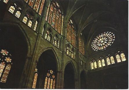 POSTAL L00316: Nave central de la catedral de Leon