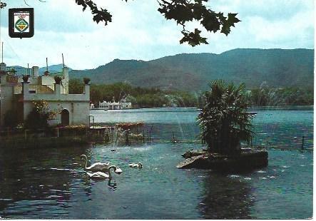 POSTAL L00260: Cisnes en el lago de Banyoles, Girona