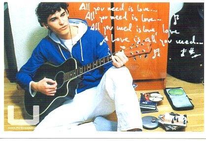 POSTAL PV00292: Joven tocado la guitarra 