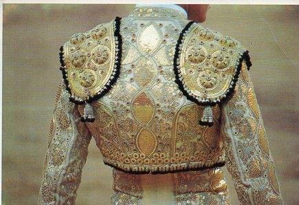 POSTAL PV00226: Detalle traje de luces de un torero