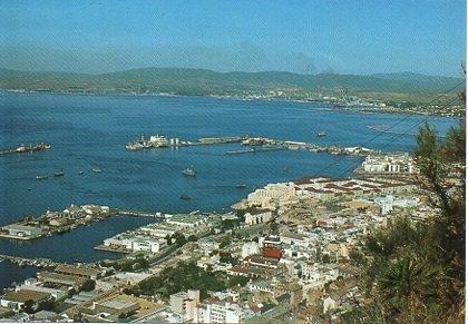 POSTAL PV00075: View of Town and Harbour, Gibraltar