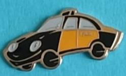 Pin Taxi de Barcelona estilo comic