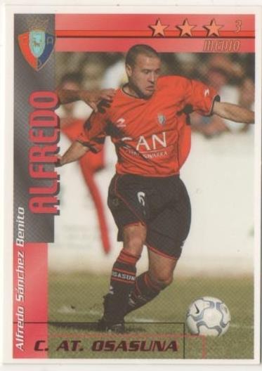 Cromo E00283: Fichas de la Liga 2003, Alfredo: C.AT. Osasuna. Medio