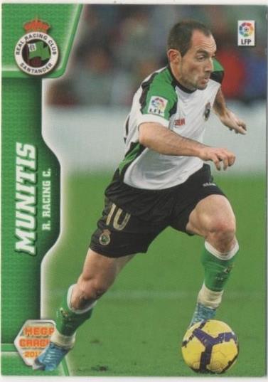 Cromo E00495: Album 2-Mega Cracks 2010-11, Munitis: R.Racing C. Delantero