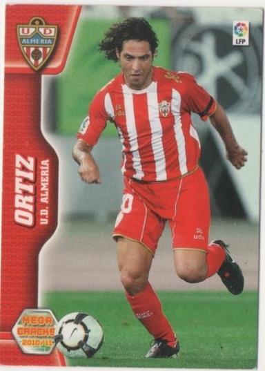 Cromo E00441: Album 1- Mega Cracks 2010-11, Ortiz: U.D. Almería. Medio