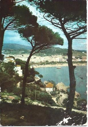 POSTAL L01221: Vista parcial de Sant Feliu de Guixols, Girona