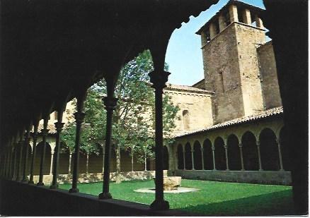 POSTAL L01293: Claustro y campanario del Monasterio de les Abadesses, Girona