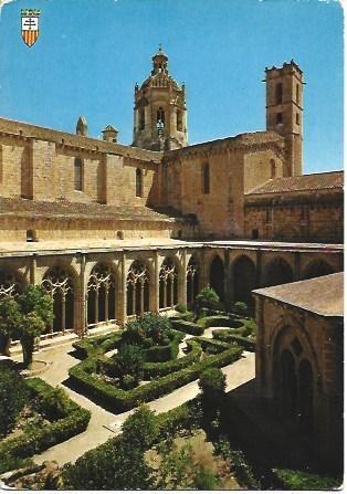POSTAL L01220: Calustro y torres del Monasterio de Santes Creus, Tarragona